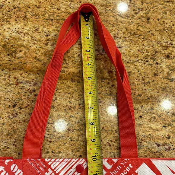 LULULEMON REUSABLE RED & WHITE LOVE TOTE BAG WITH RED HANDLES AND SNAP CLOSURE - Picture 6 of 7